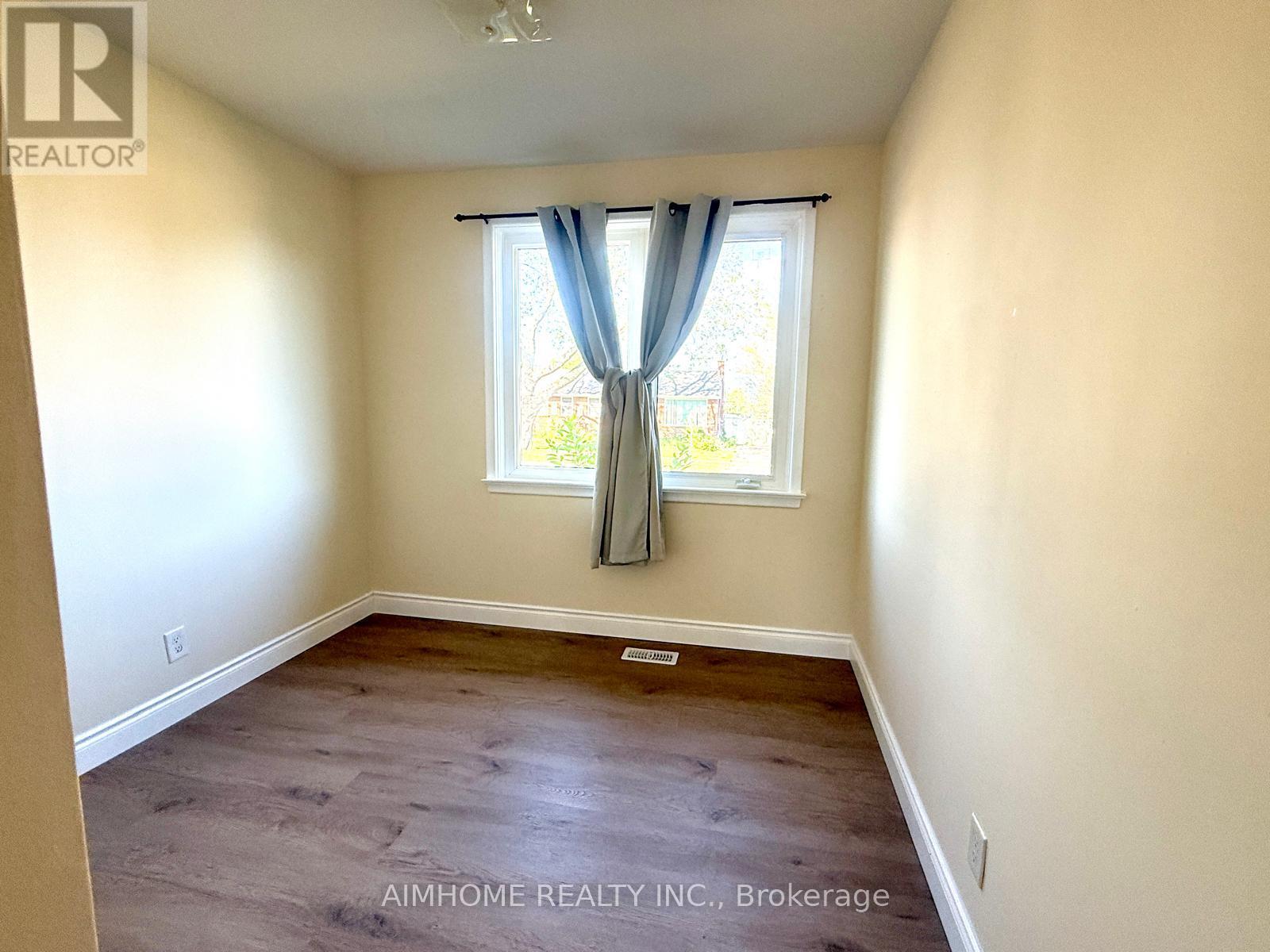 Main - 1298 Minden Street, Oshawa, Ontario  L1J 3R4 - Photo 6 - E13442440