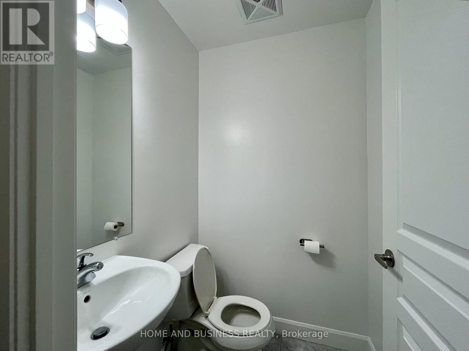 1004 - 223 Webb Drive, Mississauga, Ontario  L5R 0E8 - Photo 6 - W13442444