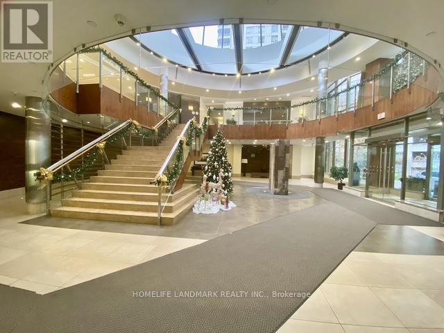 119 - 3888 Duke Of York Boulevard, Mississauga, Ontario  L5B 4P5 - Photo 2 - W13442446
