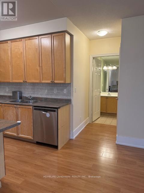 119 - 3888 Duke Of York Boulevard, Mississauga, Ontario  L5B 4P5 - Photo 8 - W13442446