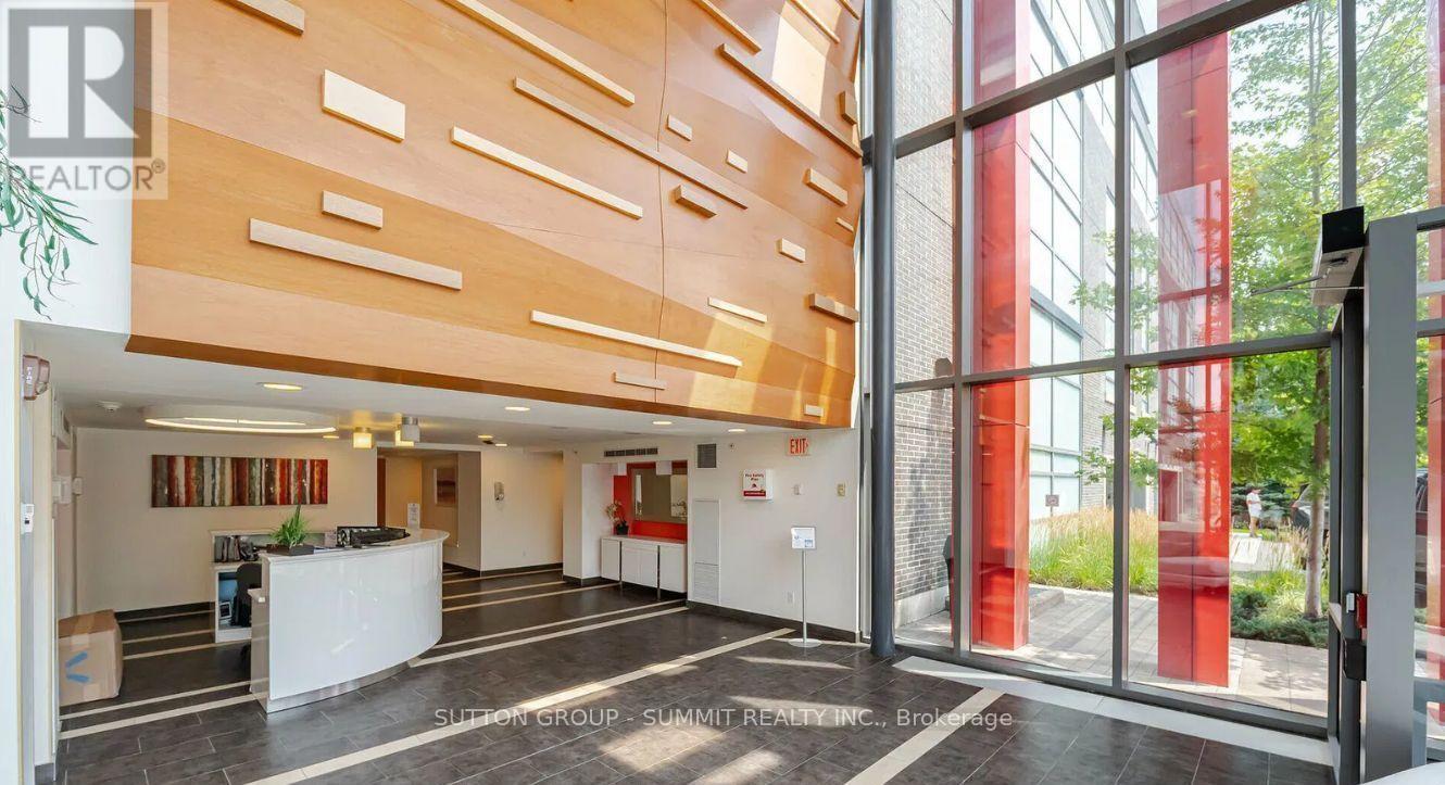 915 - 15 James Finlay Way, Toronto, Ontario  M3M 0B3 - Photo 3 - W13442448