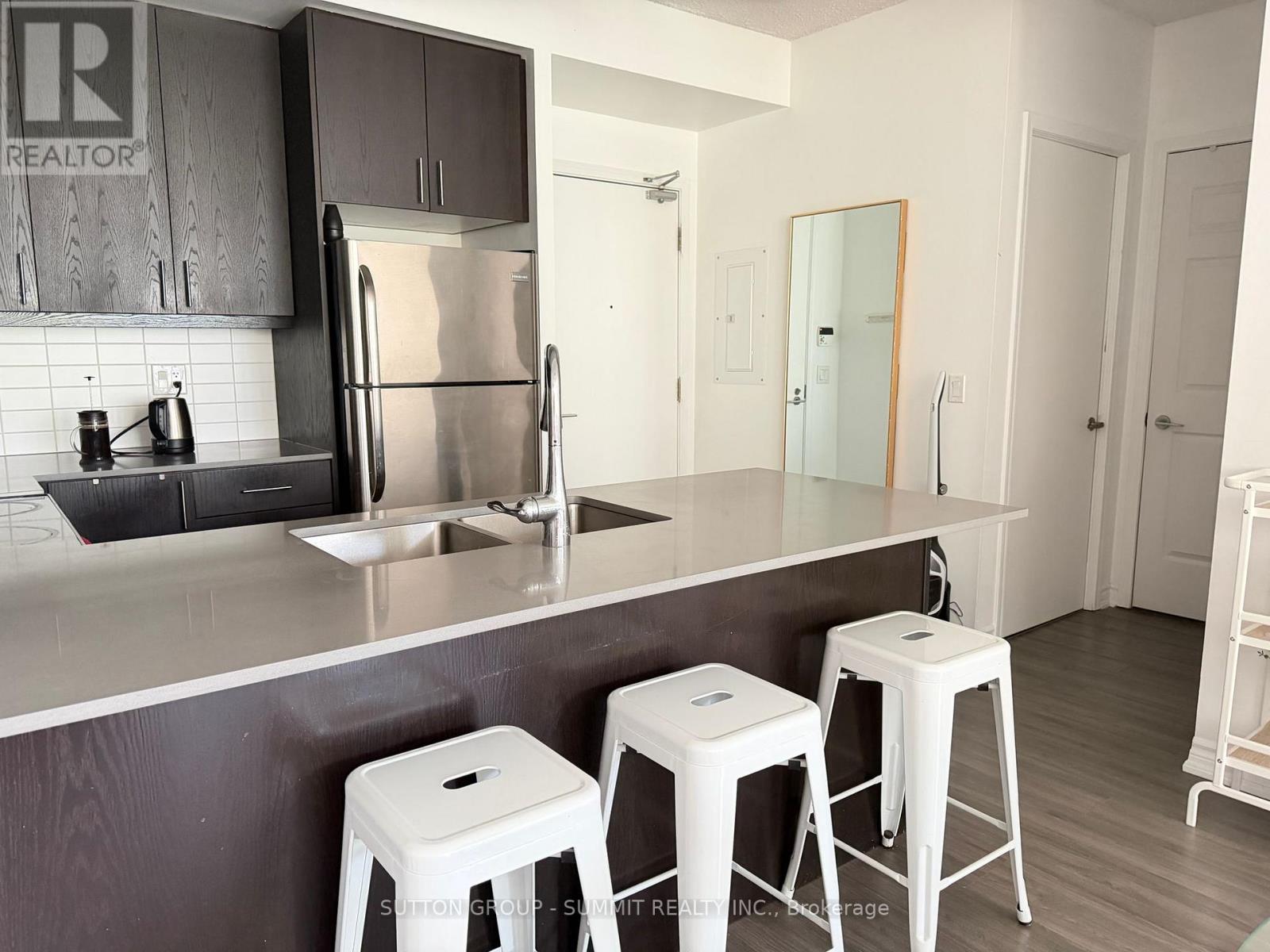 915 - 15 James Finlay Way, Toronto, Ontario  M3M 0B3 - Photo 5 - W13442448