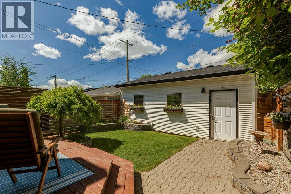 2405 26 Street Sw, Calgary, Alberta  T3E 2A6 - Photo 39 - A2320232