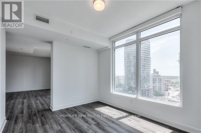 1502 - 70 Queens Wharf Road, Toronto, Ontario  M5V 0J2 - Photo 3 - C13442468