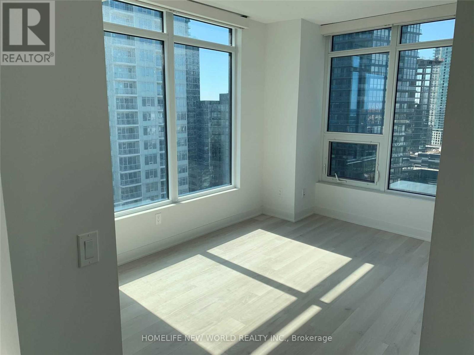 1502 - 70 Queens Wharf Road, Toronto, Ontario  M5V 0J2 - Photo 5 - C13442468