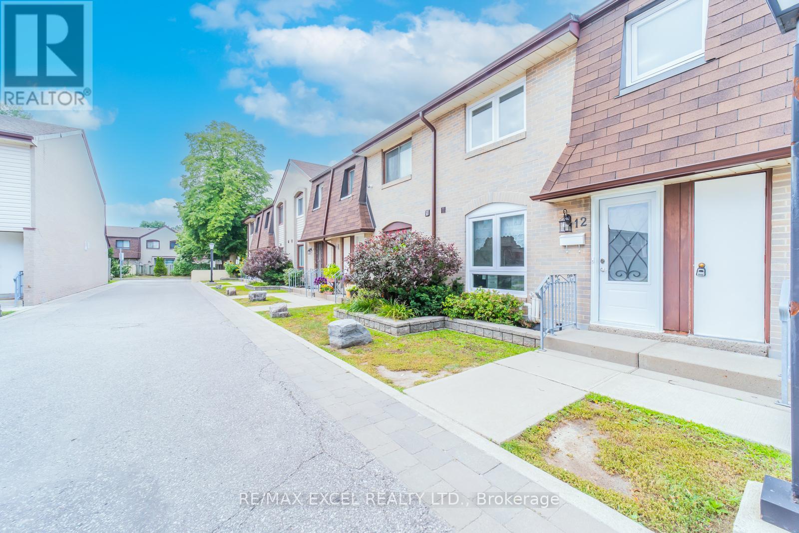 112 - 21 LIVONIA PLACE, Toronto, Ontario