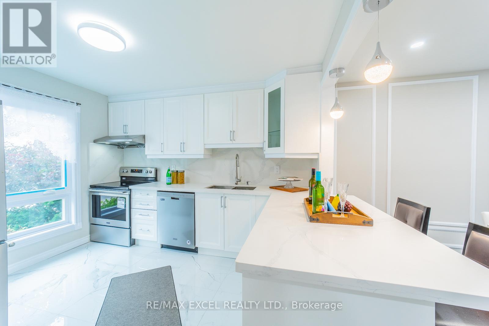 112 - 21 Livonia Place, Toronto, Ontario  M1E 4W5 - Photo 3 - E13442462