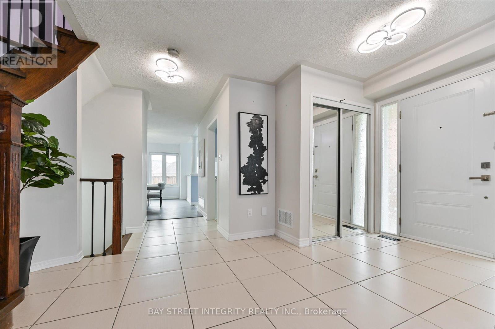 9096 Dufferin Street N, Vaughan, Ontario  L4K 5M3 - Photo 6 - N13442454