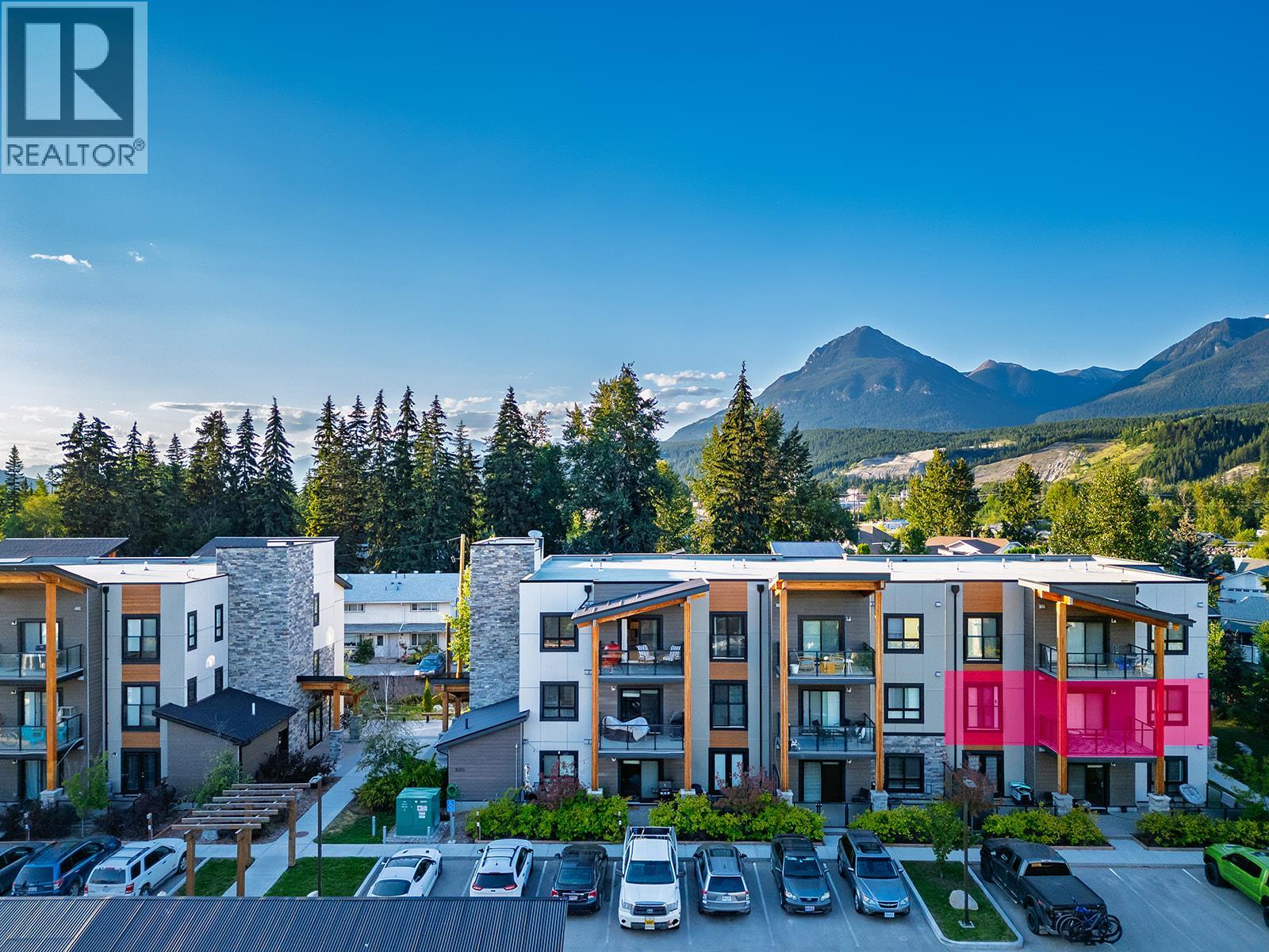 410 5TH Avenue Unit# 1206