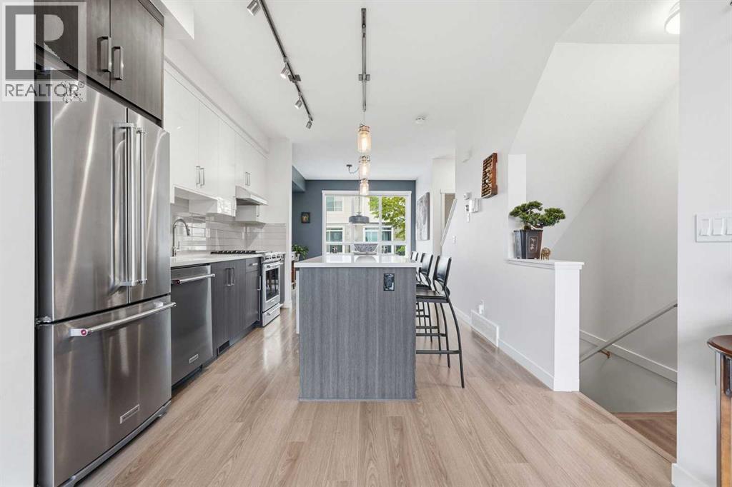 41 Sherwood Lane NW, Calgary, Alberta  T3R 0V3 - Photo 10 - A2320860