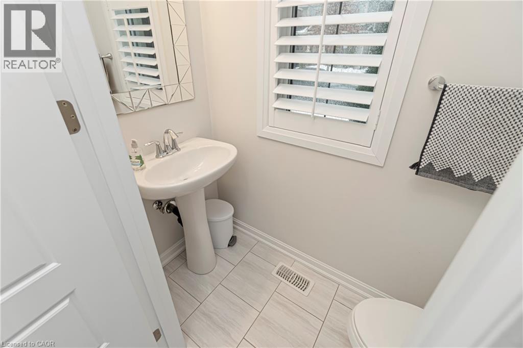 355 Wisteria Way, Oakville, Ontario  L6M 1L6 - Photo 17 - 40835650