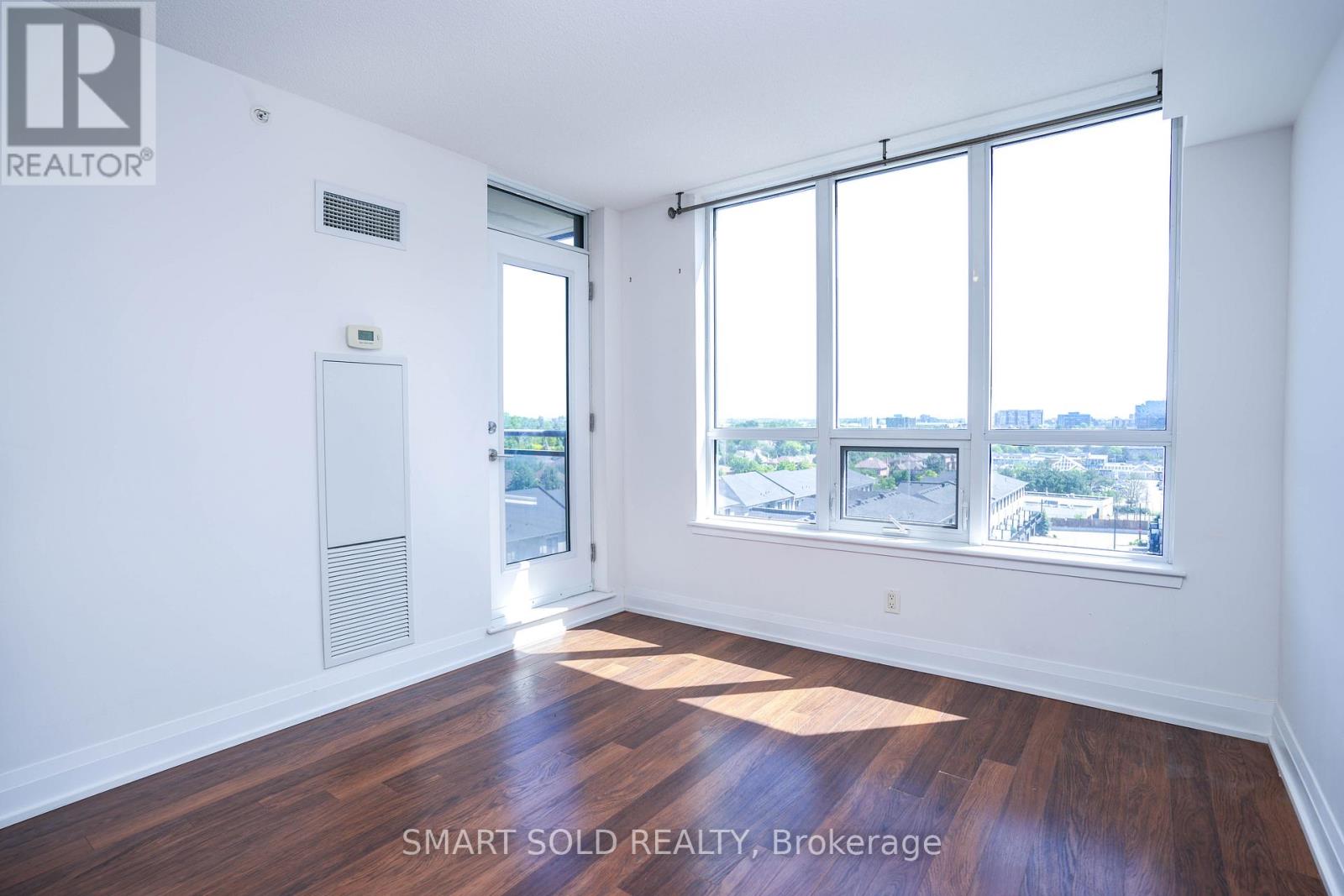 802a - 376 Highway 7 Way, Richmond Hill, Ontario  L4B 0C7 - Photo 2 - N13442482