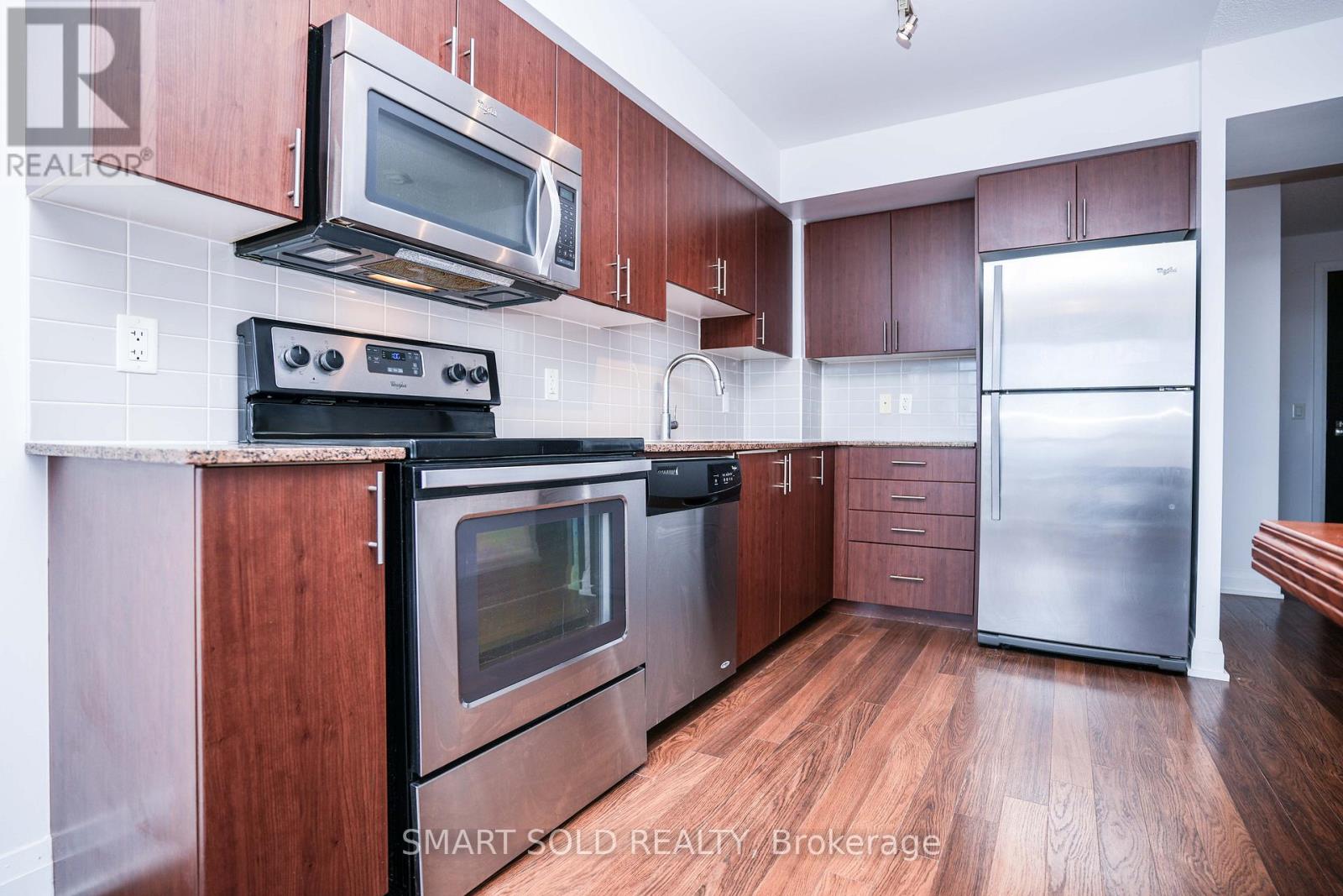 802a - 376 Highway 7 Way, Richmond Hill, Ontario  L4B 0C7 - Photo 5 - N13442482
