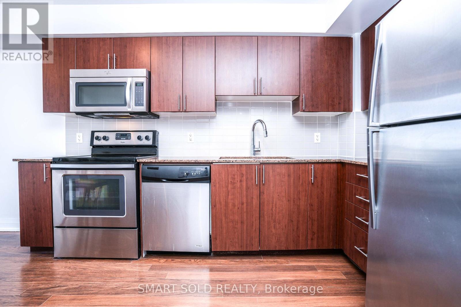 802a - 376 Highway 7 Way, Richmond Hill, Ontario  L4B 0C7 - Photo 6 - N13442482