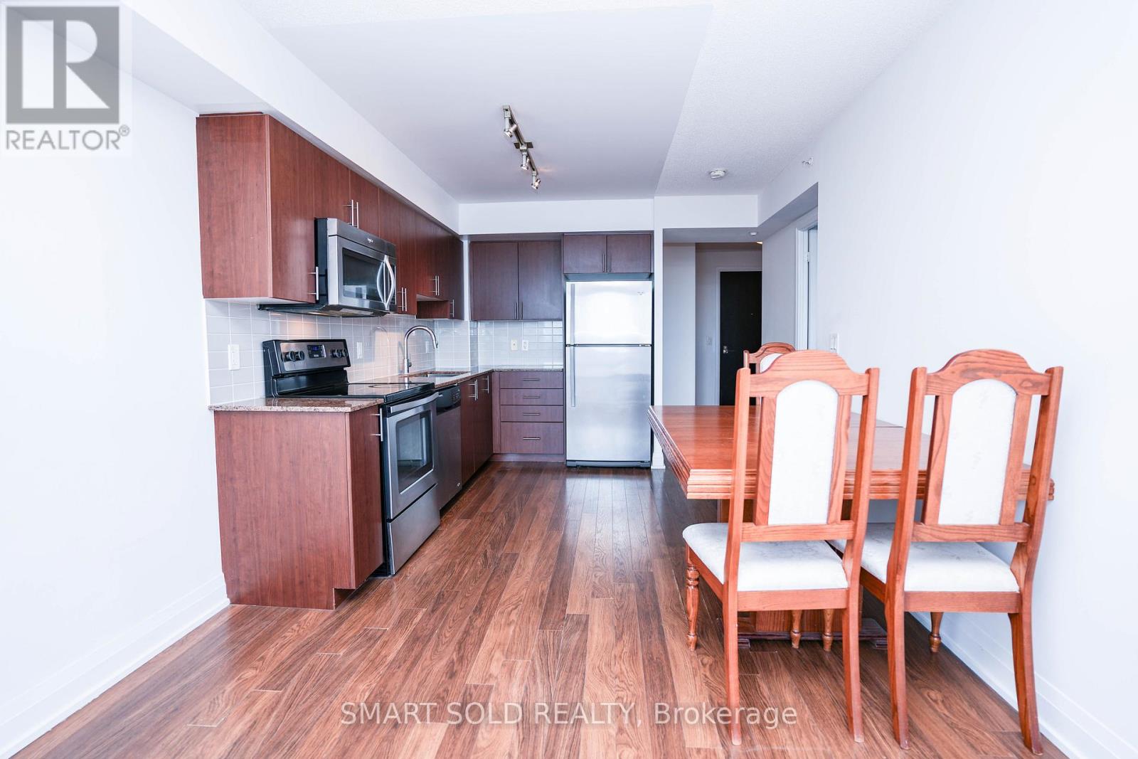 802a - 376 Highway 7 Way, Richmond Hill, Ontario  L4B 0C7 - Photo 8 - N13442482