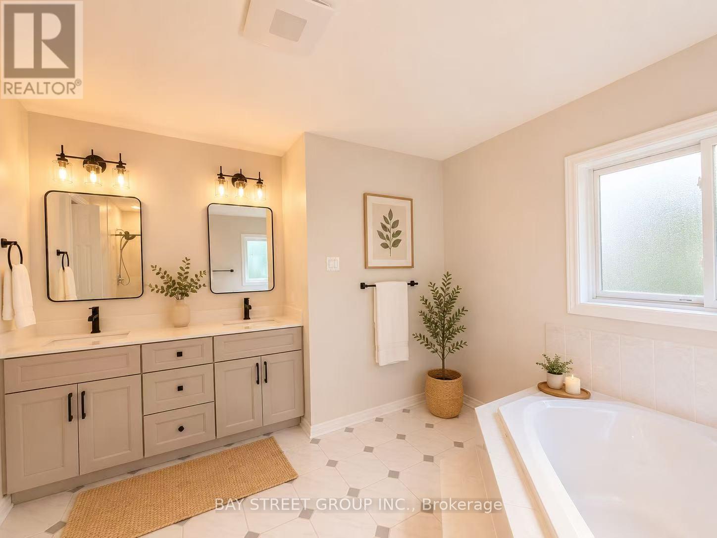 1054 Chateau Court, Mississauga, Ontario L5H 4J8 - Photo 20 - W13442486