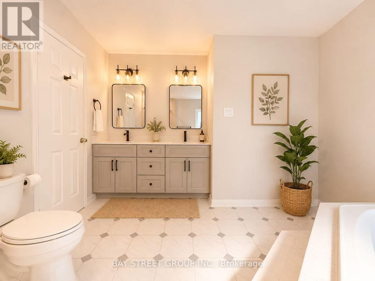 1054 Chateau Court, Mississauga, Ontario L5H 4J8 - Photo 21 - W13442486