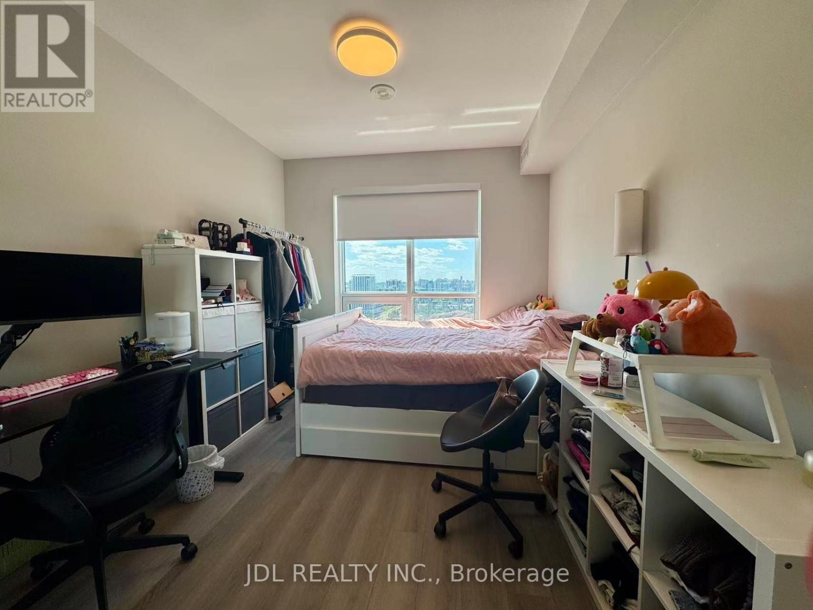 1906 - 8 Water Walk Drive, Markham, Ontario  L3R 6L4 - Photo 11 - N13442502