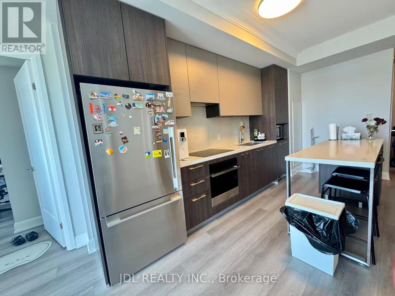 1906 - 8 Water Walk Drive, Markham, Ontario  L3R 6L4 - Photo 4 - N13442502