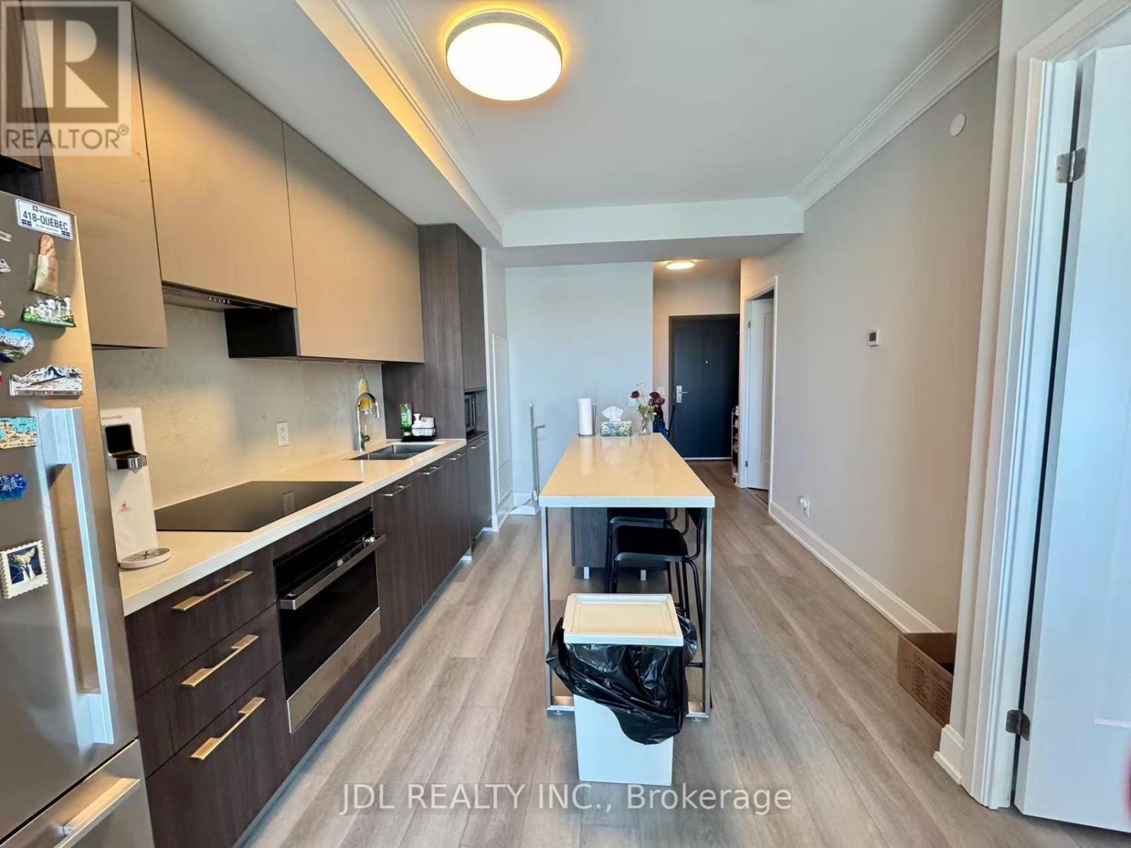 1906 - 8 Water Walk Drive, Markham, Ontario  L3R 6L4 - Photo 5 - N13442502