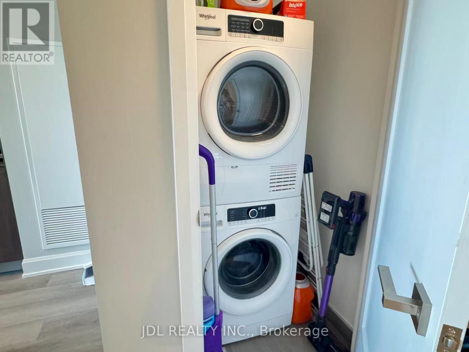 1906 - 8 Water Walk Drive, Markham, Ontario  L3R 6L4 - Photo 6 - N13442502