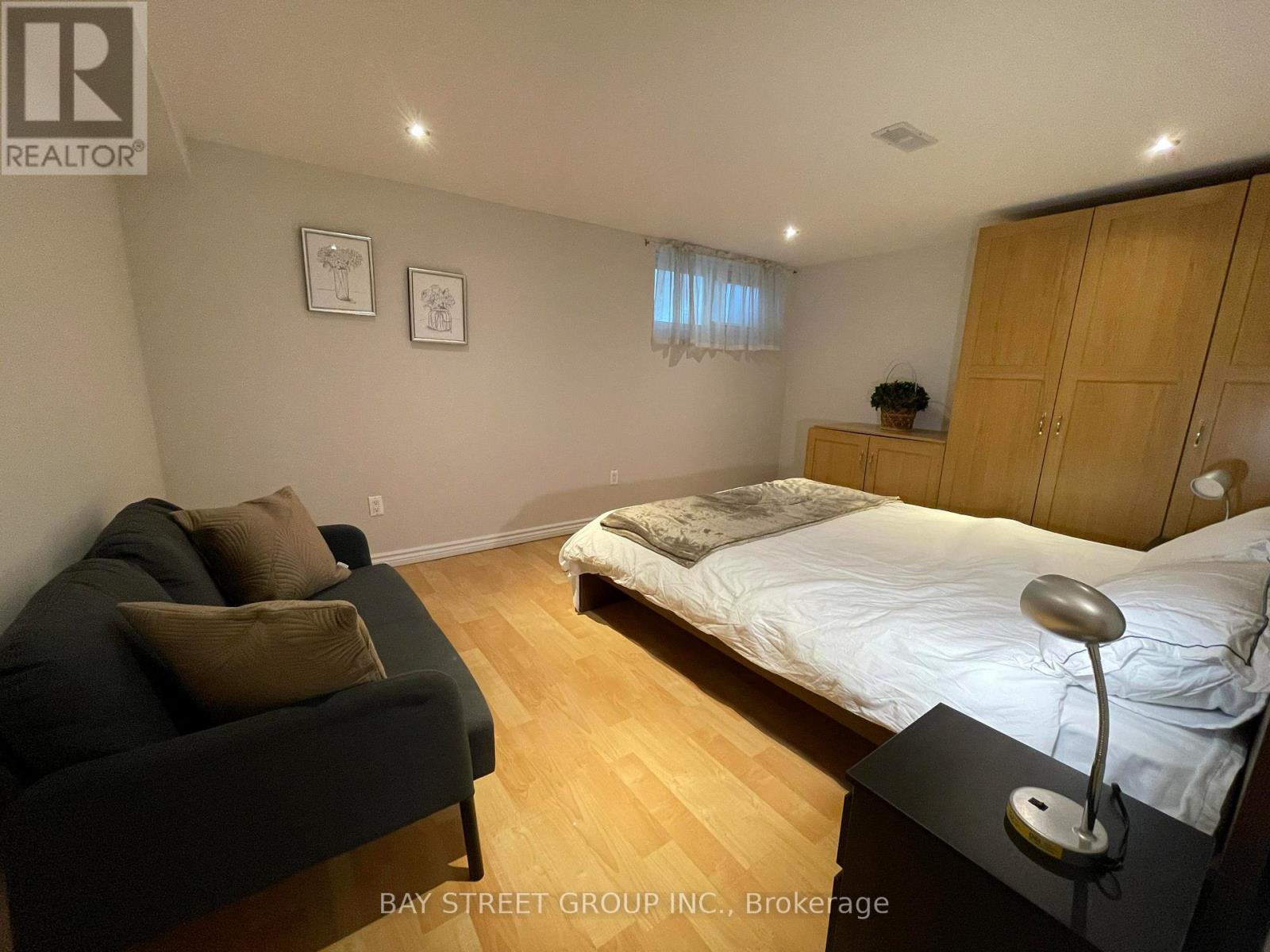 W/o Basement - 239 Crestwood Road, Vaughan, Ontario L4J 1A8 - Photo 21 - N13442506