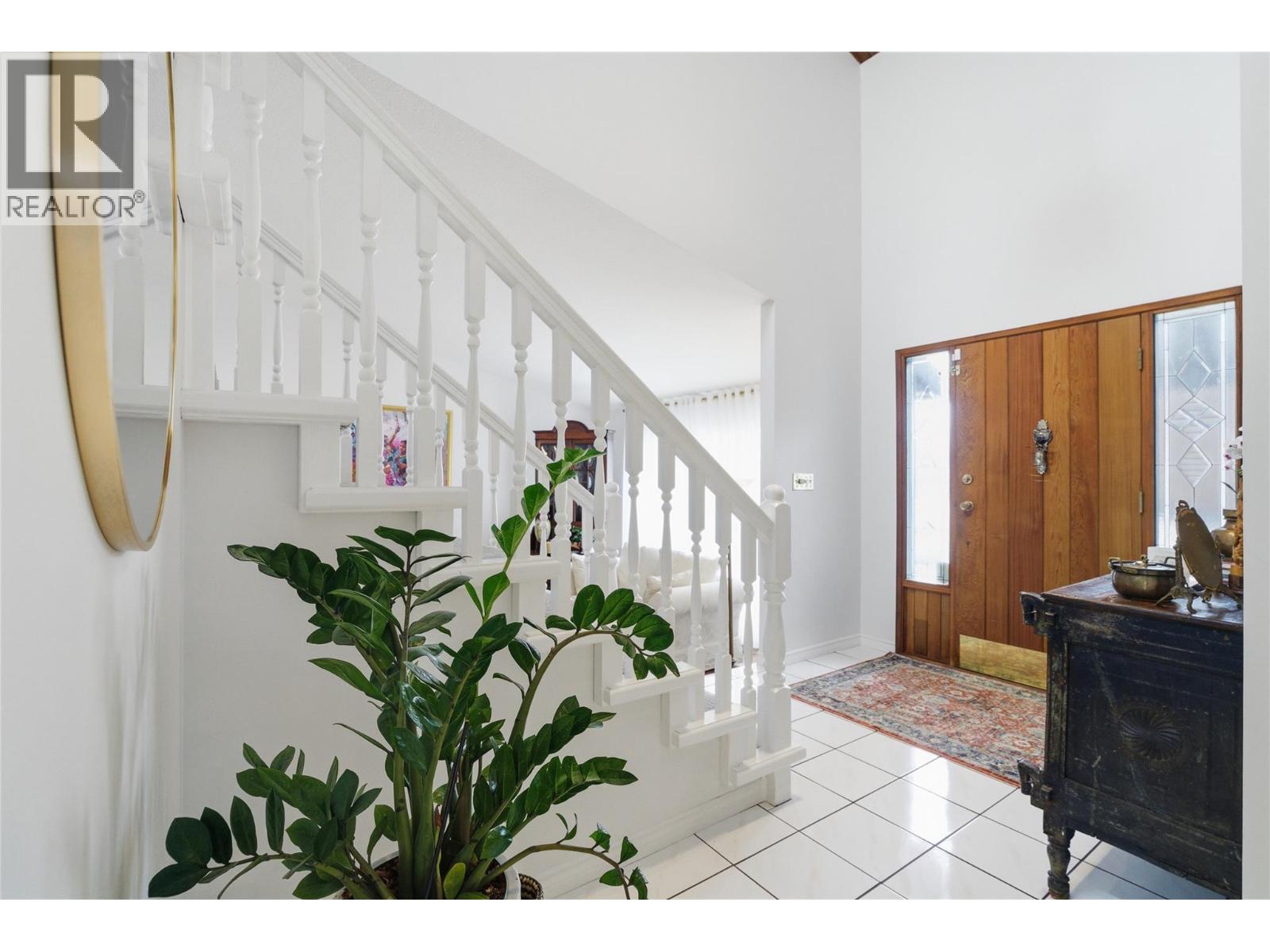413 Robson Drive, Kamloops, British Columbia  V2E 1W2 - Photo 4 - 10384454