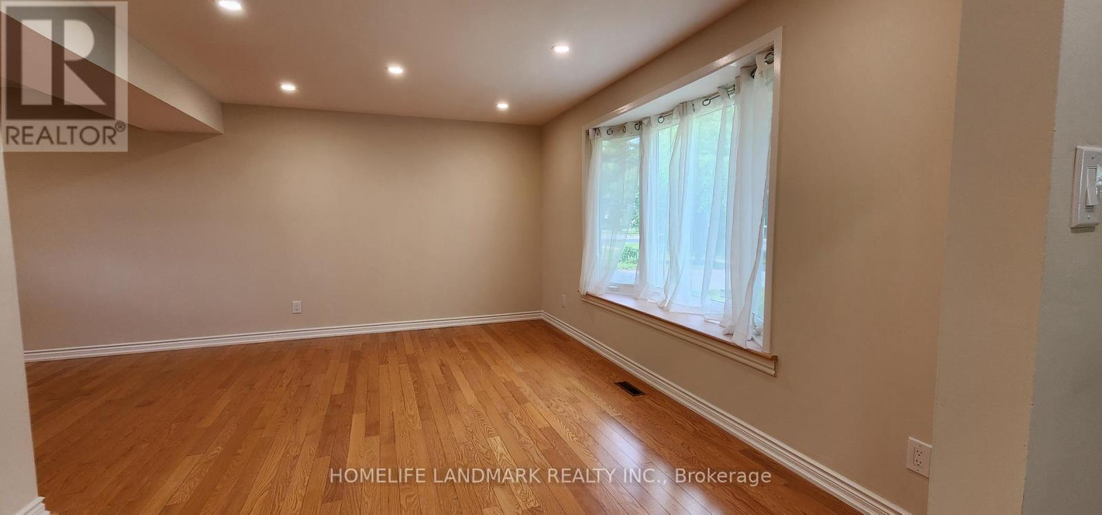 Main And Upper - 69 Cherrystone Drive, Toronto, Ontario  M2H 1S2 - Photo 3 - C13442530