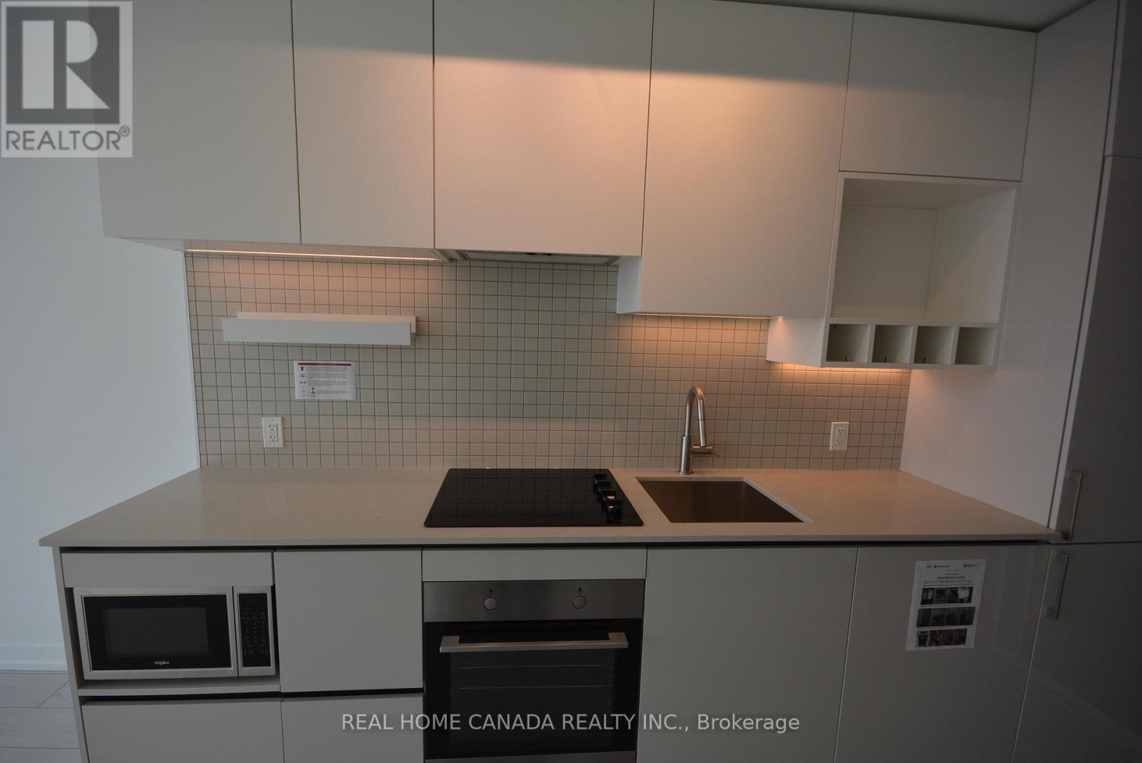 3906 Master - 898 Portage Parkway, Vaughan, Ontario  L4K 0J6 - Photo 3 - N13442524