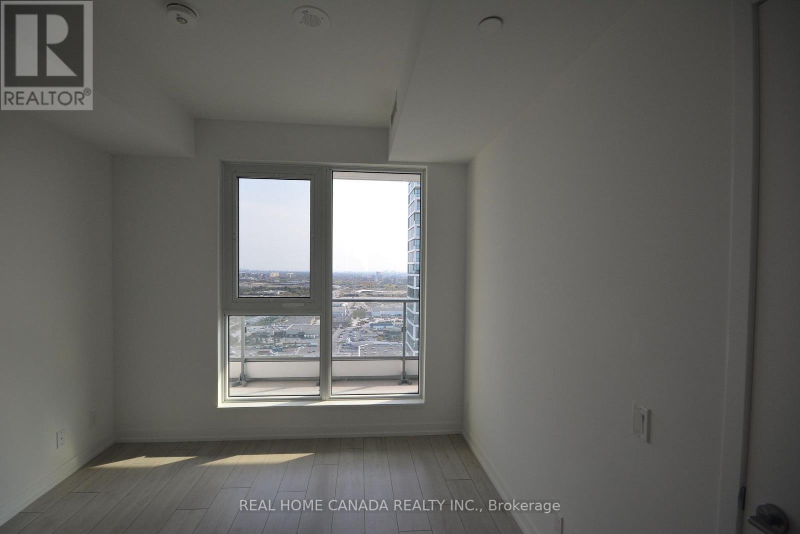 3906 Master - 898 Portage Parkway, Vaughan, Ontario  L4K 0J6 - Photo 4 - N13442524
