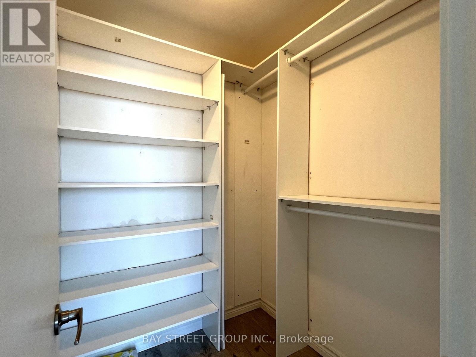 2808 - 4070 Confederation Parkway, Mississauga, Ontario  L5B 0E9 - Photo 14 - W13442516