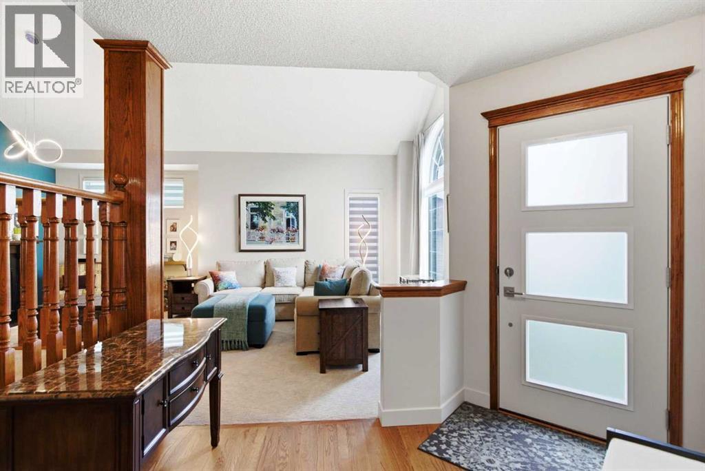 67 Douglas Shore Close SE, Calgary, Alberta  T2Z 2K7 - Photo 10 - A2320087