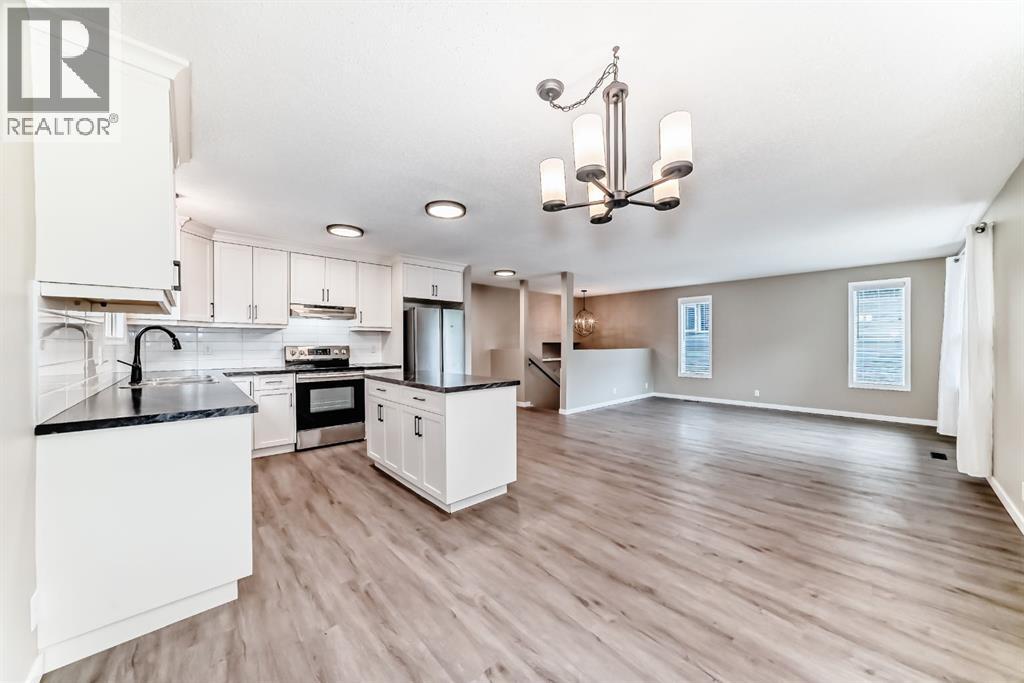 35 Green Meadow Crescent, Strathmore, Alberta  T1P 1H4 - Photo 4 - A2320236