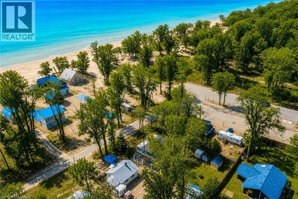 2 BEACH Avenue, Port Rowan, Ontario