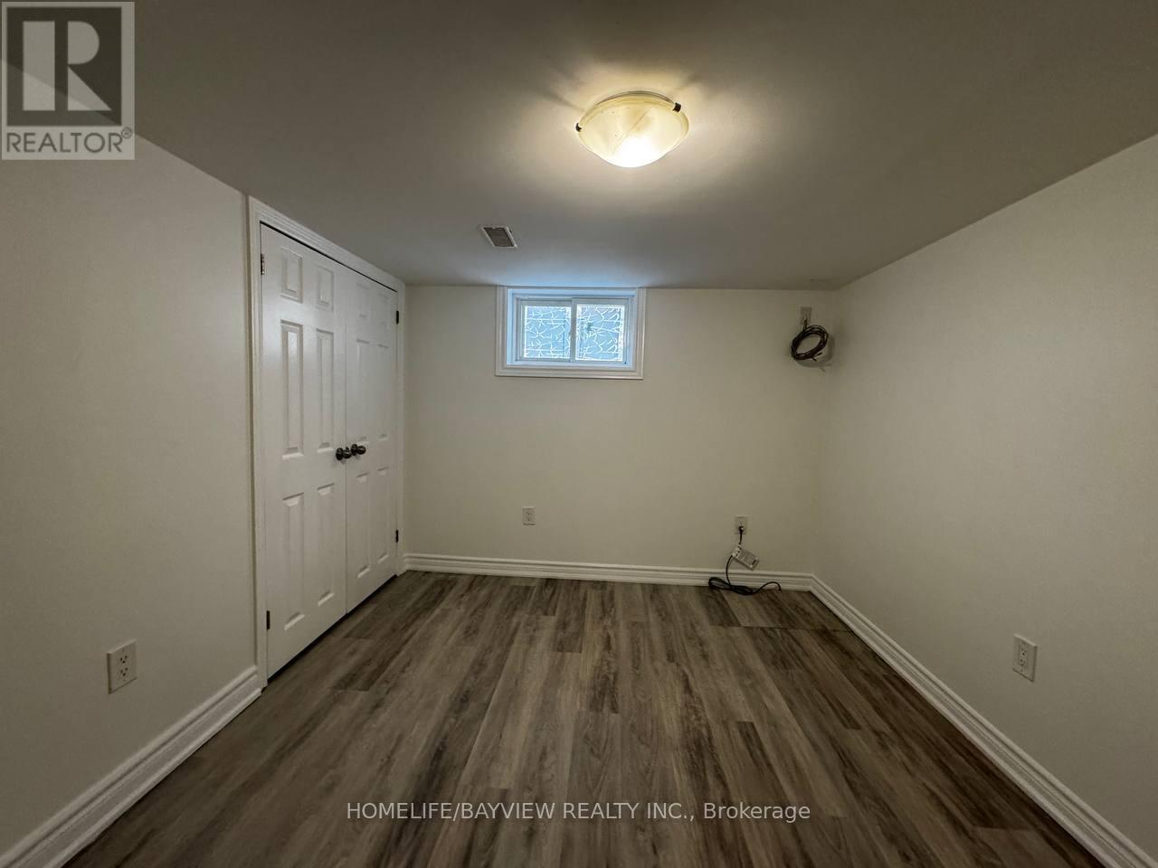 Basement - 255 Penn Avenue, Newmarket, Ontario  L3Y 2S4 - Photo 7 - N12999260