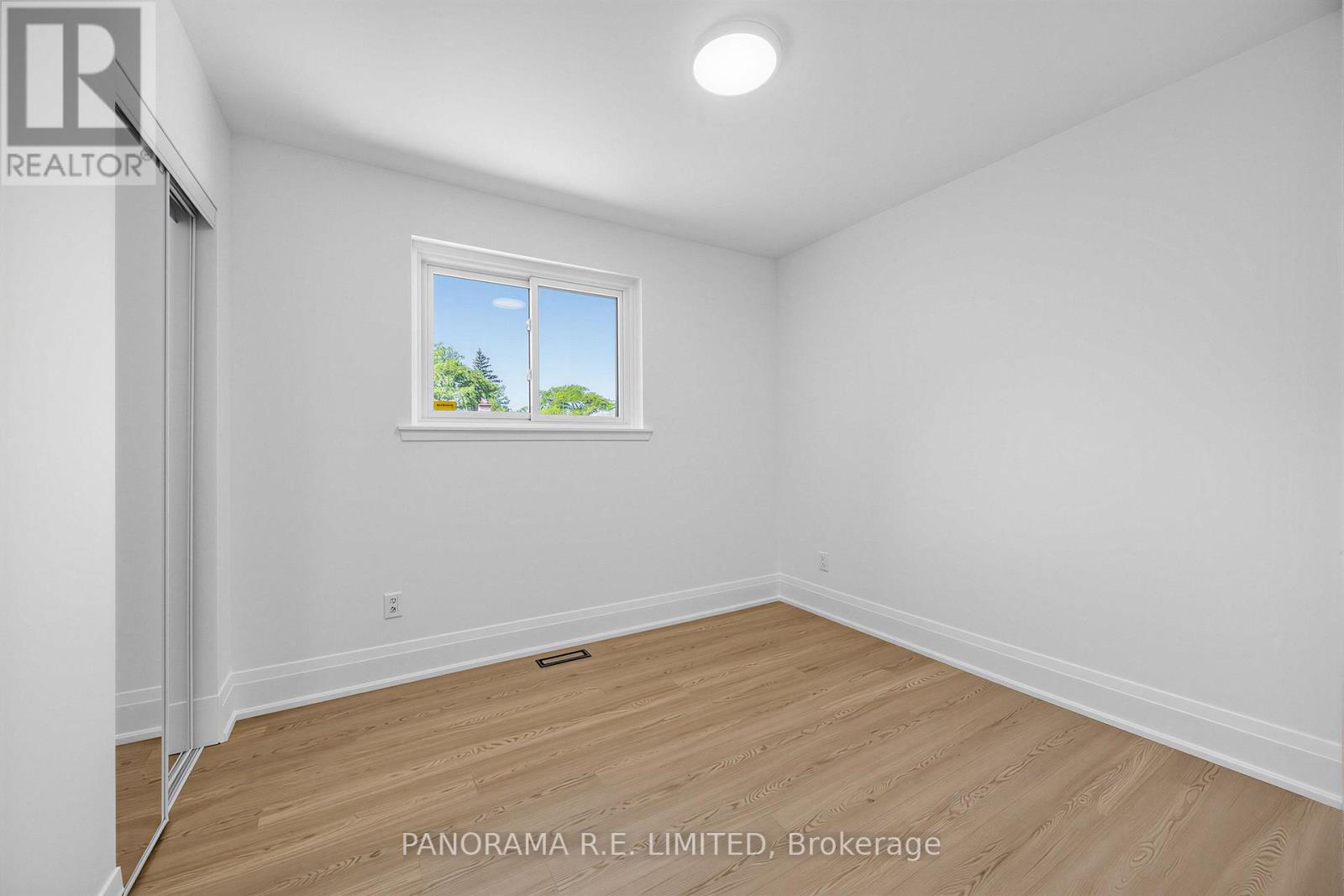 Main - 606 Abana Road, Mississauga, Ontario  L5A 1H4 - Photo 12 - W13431434