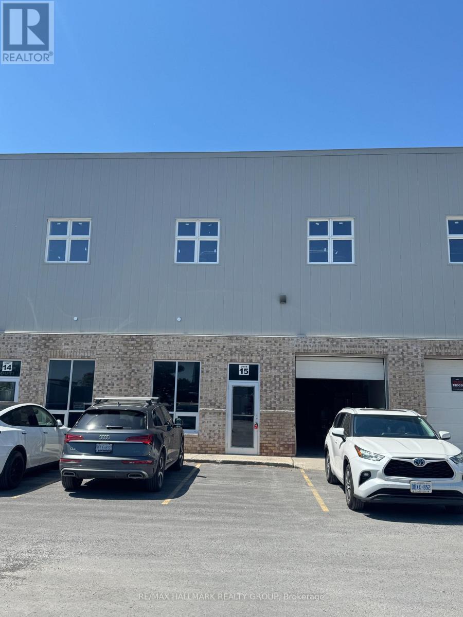 1920 Merivale Road, Ottawa, Ontario K2G 1E8 - Photo 2 - X13442546