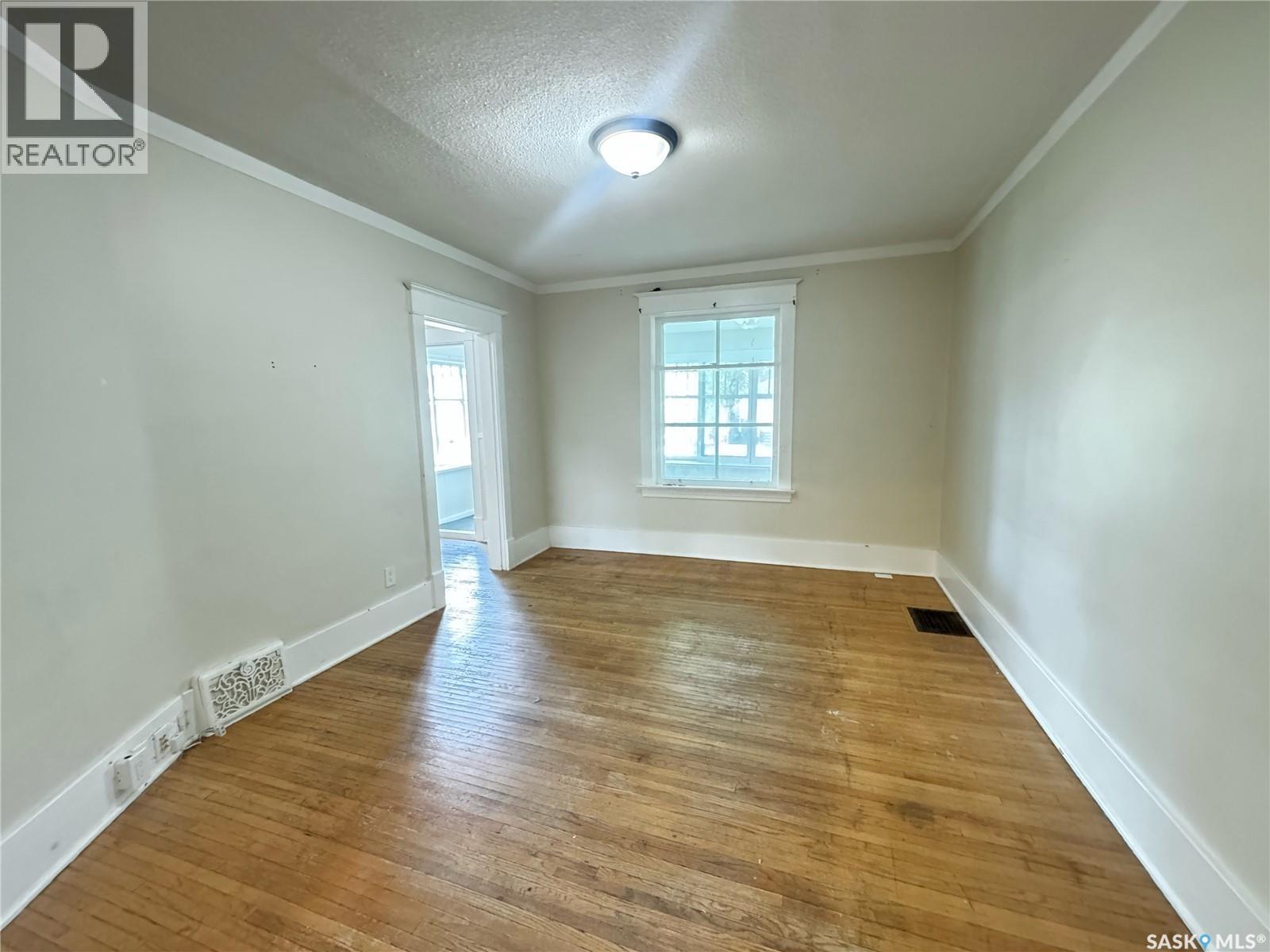 2344 Toronto Street, Regina, Saskatchewan  S4P 1N6 - Photo 6 - SK039325