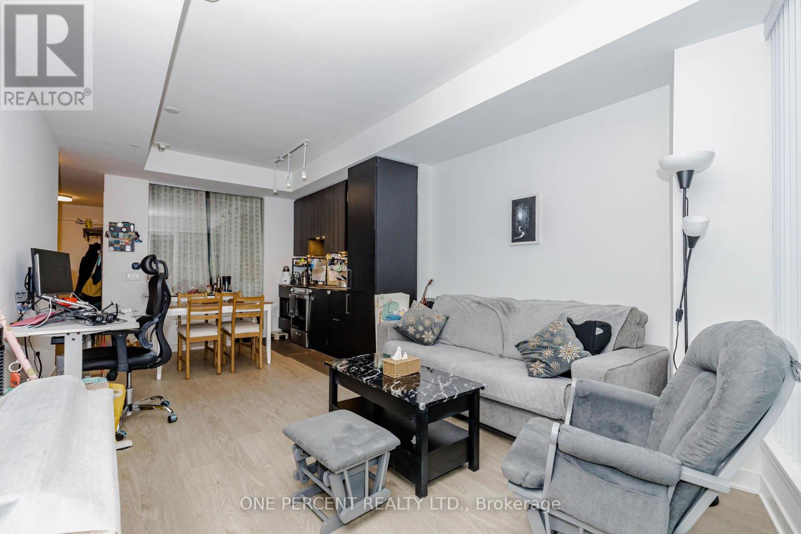 204 - 3900 Confederation Parkway, Mississauga, Ontario  L5B 0M3 - Photo 23 - W13442554