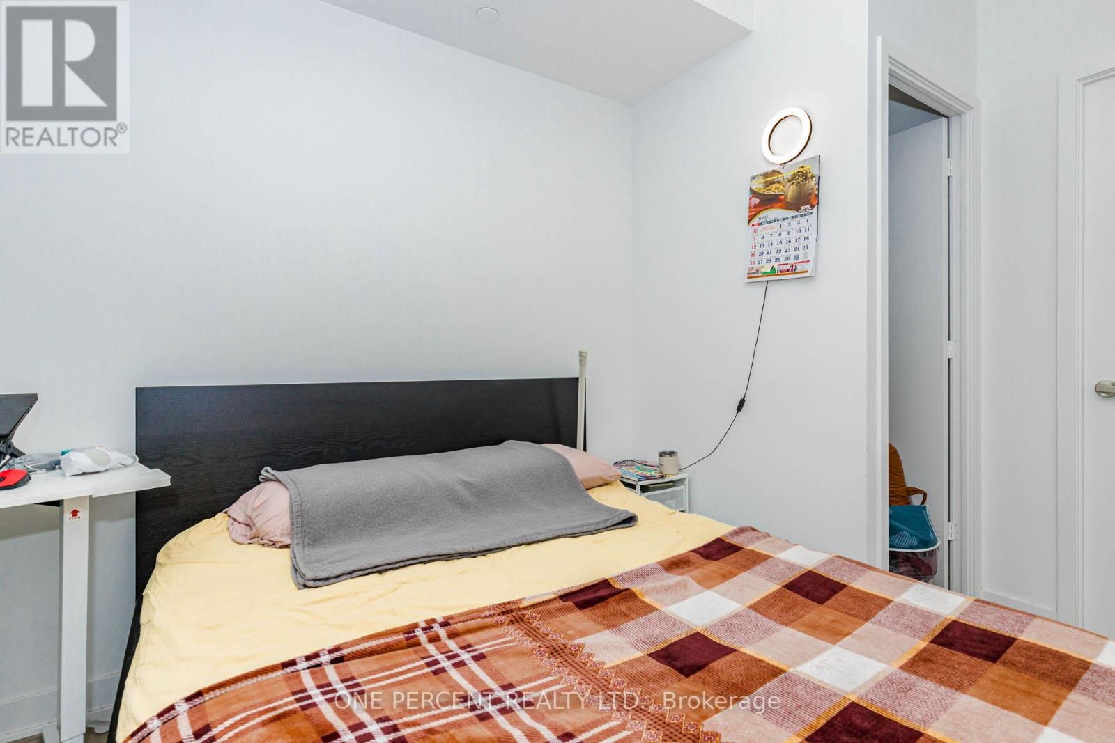 204 - 3900 Confederation Parkway, Mississauga, Ontario  L5B 0M3 - Photo 27 - W13442554