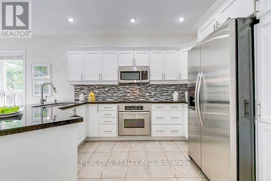 1455 Liverpool Street, Oakville, Ontario  L6M 4N6 - Photo 10 - W13442458