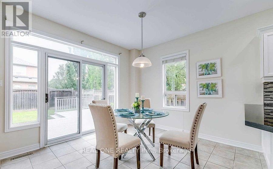 1455 Liverpool Street, Oakville, Ontario  L6M 4N6 - Photo 11 - W13442458