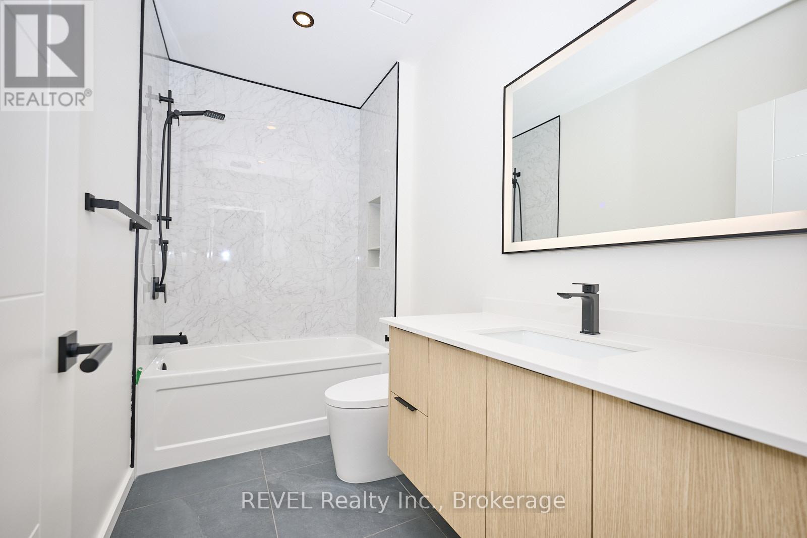 Unit 3 - 5361 Valley Way, Niagara Falls, Ontario  L2E 1X5 - Photo 14 - X13430846