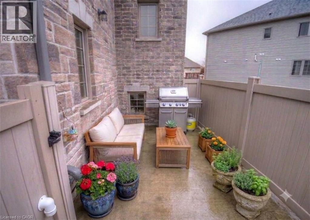 388 Old Huron Road Unit# 12d, Kitchener, Ontario  N2R 0J5 - Photo 8 - 40826297