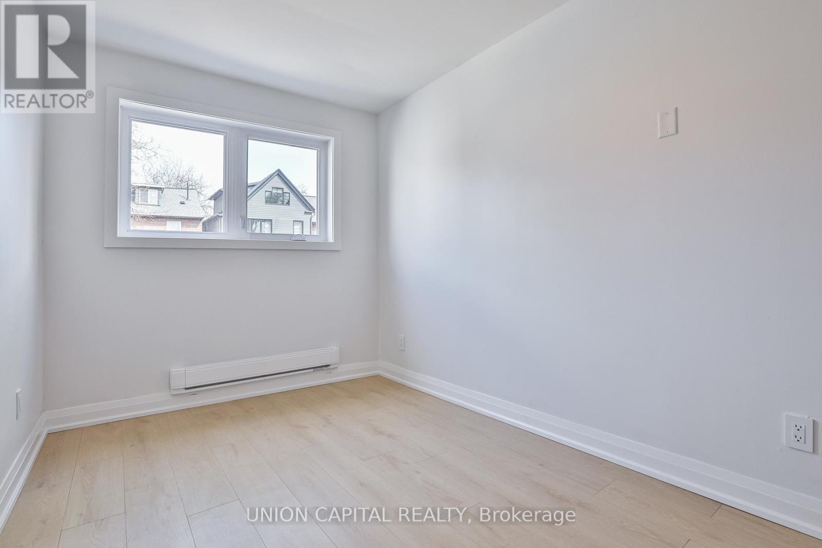 2 - 612 Gerrard Street E, Toronto, Ontario  M4M 1Y3 - Photo 14 - E13442610
