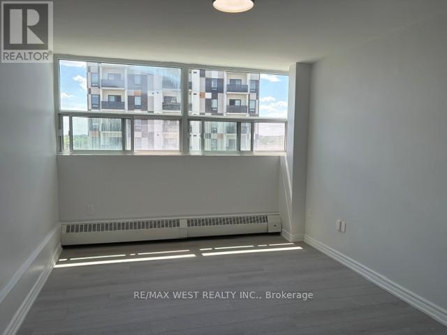 804 - 2345 Confederation Parkway, Mississauga, Ontario  L5B 2H3 - Photo 12 - W13442082