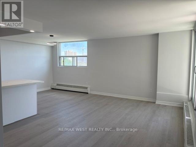 804 - 2345 Confederation Parkway, Mississauga, Ontario  L5B 2H3 - Photo 6 - W13442082