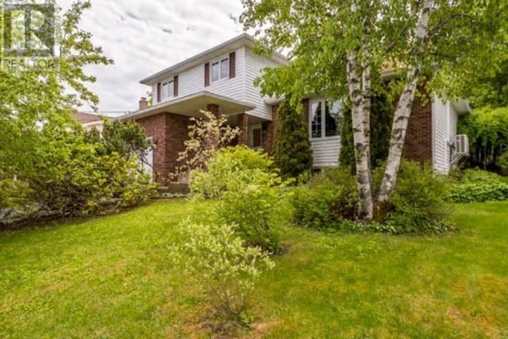 71 Diana Grace Avenue, Dartmouth, Nova Scotia