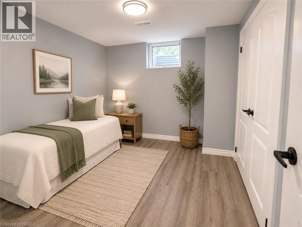 16 Ann Street Unit# Lower, Paris, Ontario  N3S 3V4 - Photo 6 - 40839615