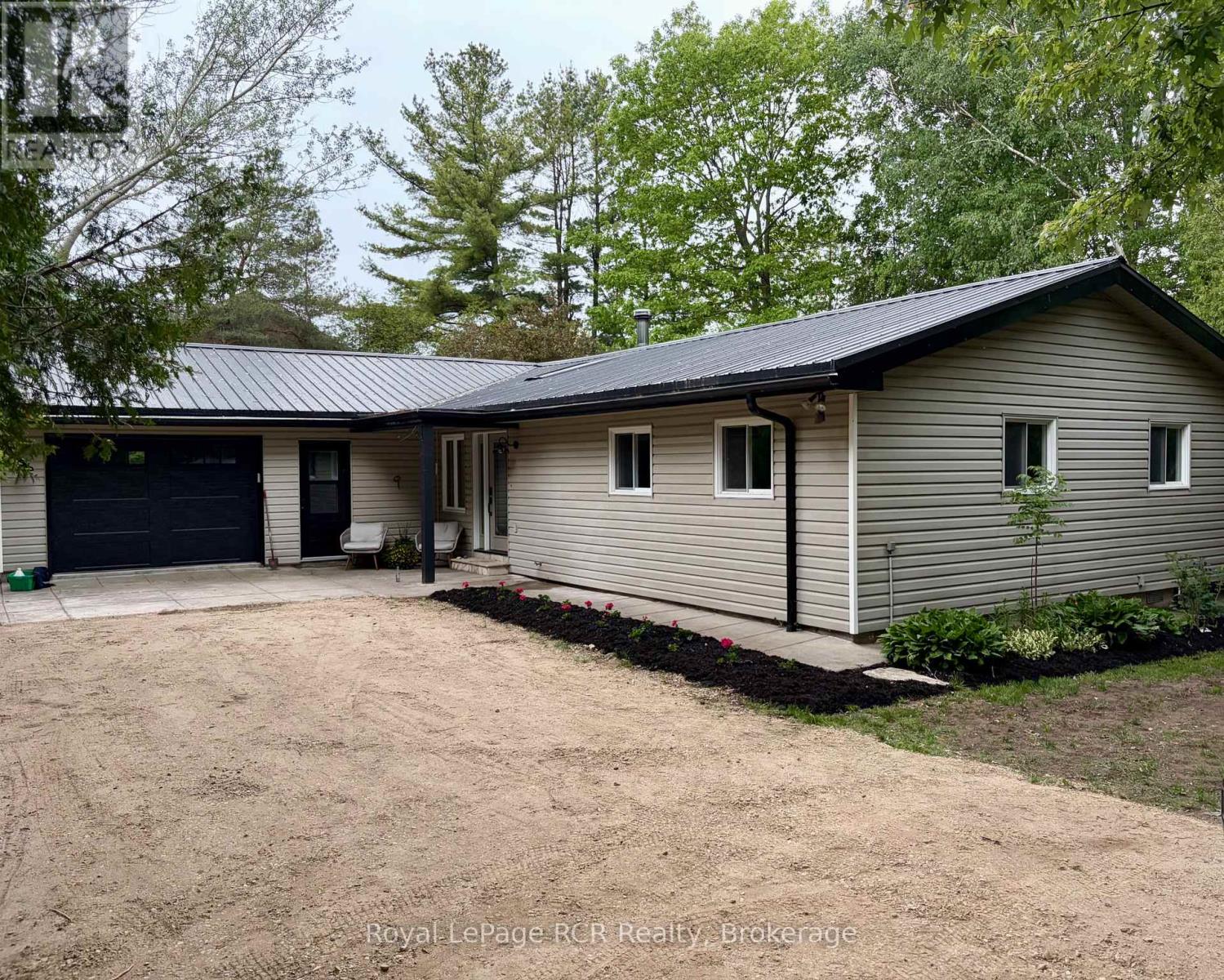 375 Lake Range Drive, Huron-Kinloss, Ontario  N2Z 2X3 - Photo 2 - X13217778